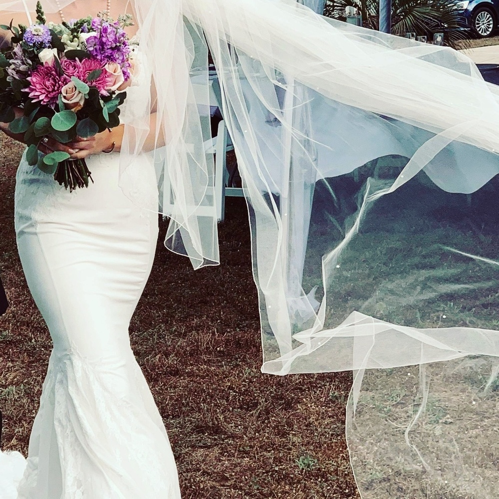 Meet your Posher, Sera